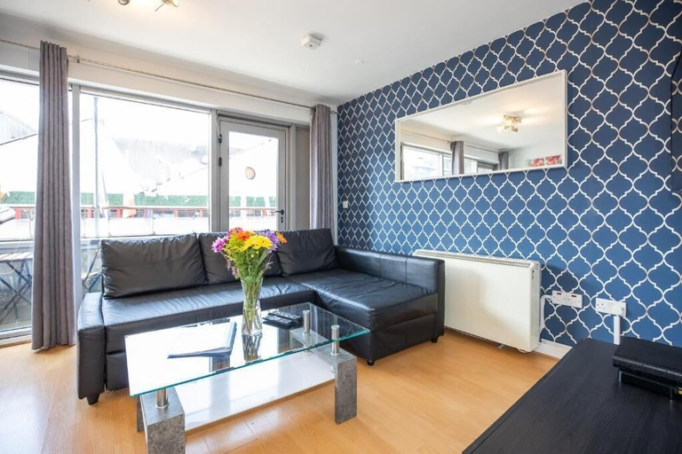 Living area 4, Temple Bar Alley Apartments, Dublin