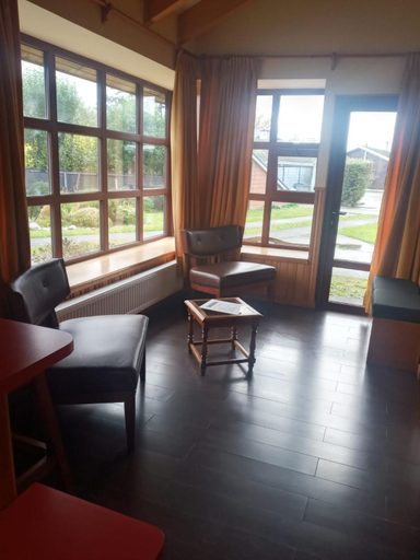 Others 4, Cabanas Lago Sur, Llanquihue