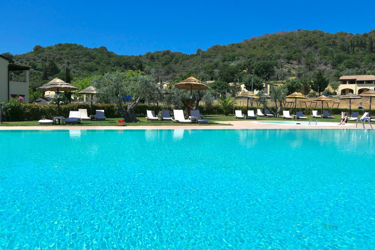 Sport & Beauty 3, Apartments 4 beds, ground floor with private outdoor area, in Residence with swimming-pool, Livorno