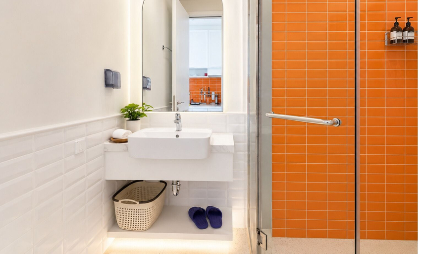 Bathroom 3, Azure Premium Apartments, Phú Quốc