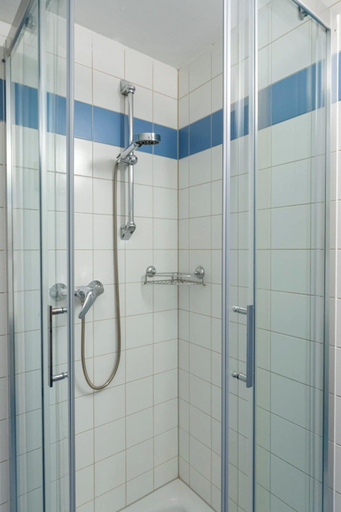 Bathroom 5, FarawayHomes Studio Leoben K105, Leoben