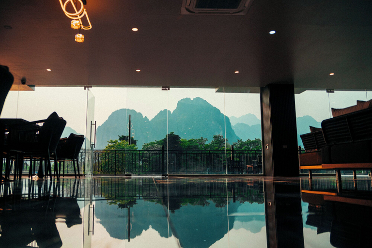 Sport & Beauty 5, The Elephant Crossing Hotel, Vangvieng