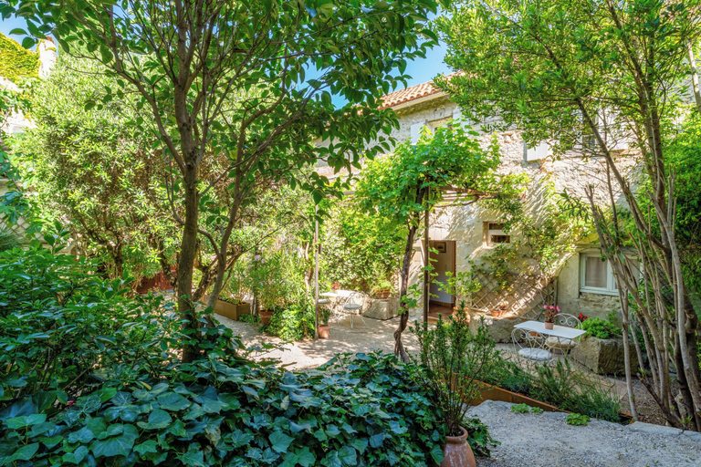 Exterior & Views 2, Le Clos des Chartreux, Gard