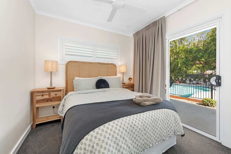 Interior 3, A Family Affair ~ 4 Bed/2.5 Bath/ 3 Car / Pool!, Morningside