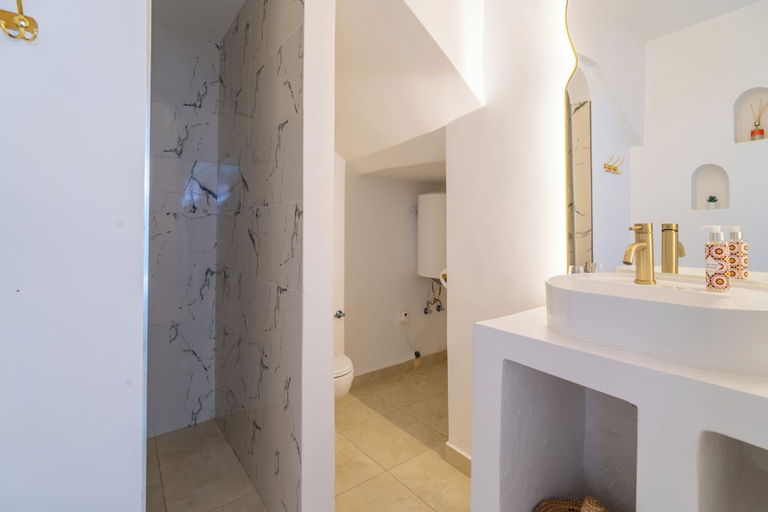 Bathroom 4, Riad Dar JuMa Marrakech Suites:Jacuzzi - Piscine & Spa, Marrakech
