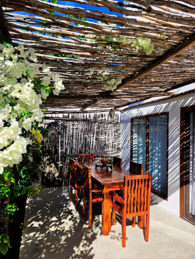 Others 3, Luxury Villa - Pool - 5 min to Jambiani Beach - Free WiFi, Kusini