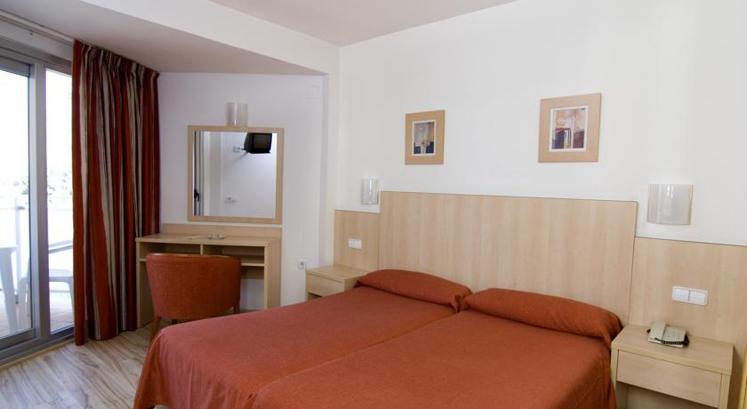 Bedroom 3, MEDPLAYA HOTEL REGENTE, Alicante