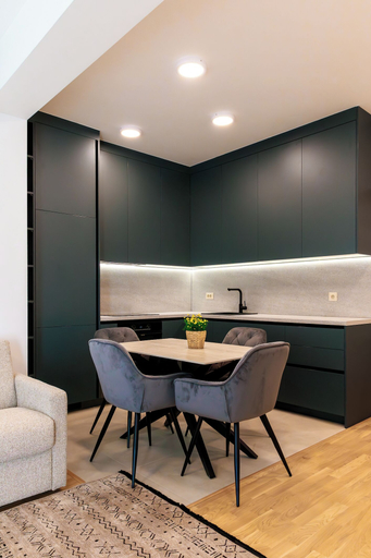 Dining 3, Status M Apartments Adok23