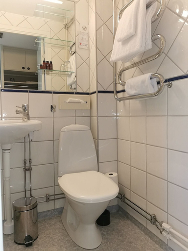 Bathroom 4, Motala Stadshotell, Motala