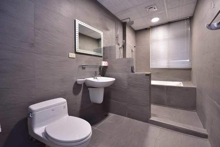 Bathroom 3, 采羚包棟民宿, Taitung