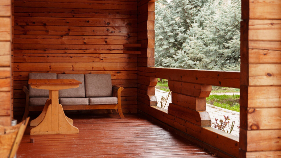 Terrace/patio, Ohotnyy Dvor Korumdu, Ysyk-Köl (lake)
