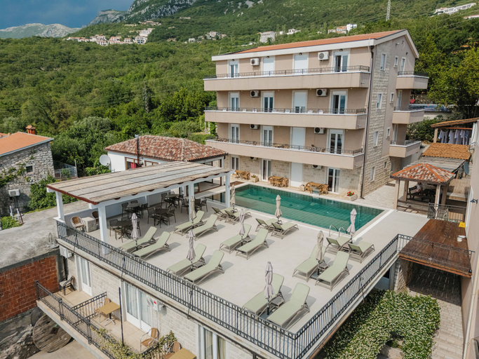 Exterior & Views 2, Apartments Djurasevic