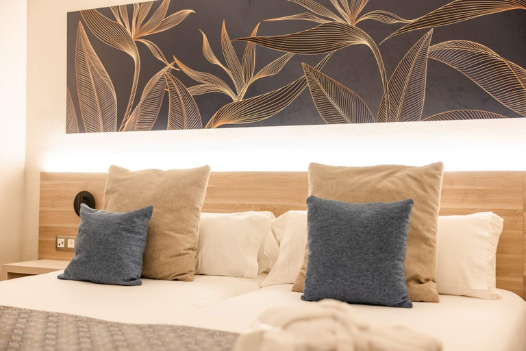 Bedroom 4, Hotel Escuela Santa Cruz, Santa Cruz de Tenerife