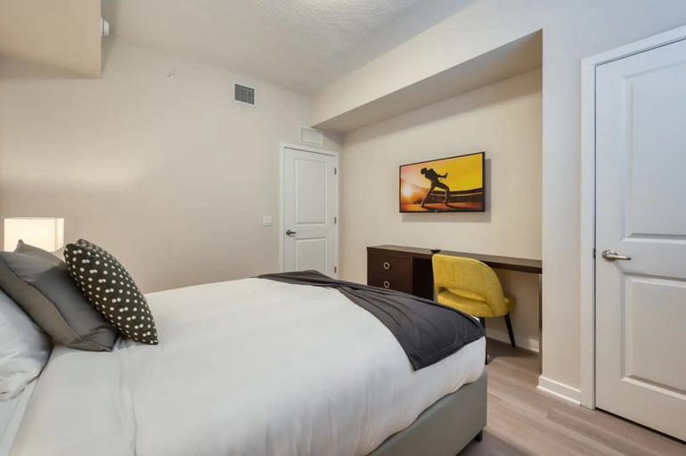 Room 5, Vista Cay 3-bedroom Condo Orlando, Orange