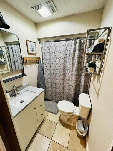 Bathroom 3, The Inn At Spearfish Creek, Lawrence