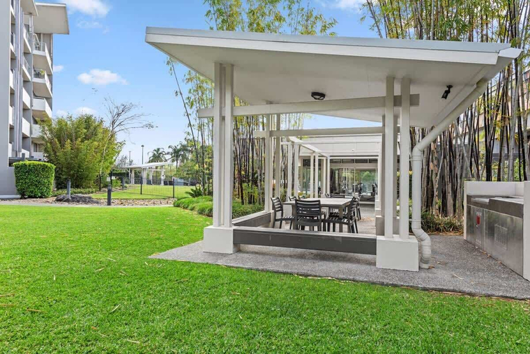 Interior 5, Prime Position! 3bed/2bath/1car ~ 10mins to CBD, Bowen Hills