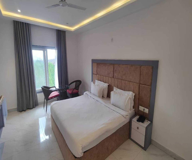 Room 5, 1bhk Nature View Villa With Private Balcony, Udaipur