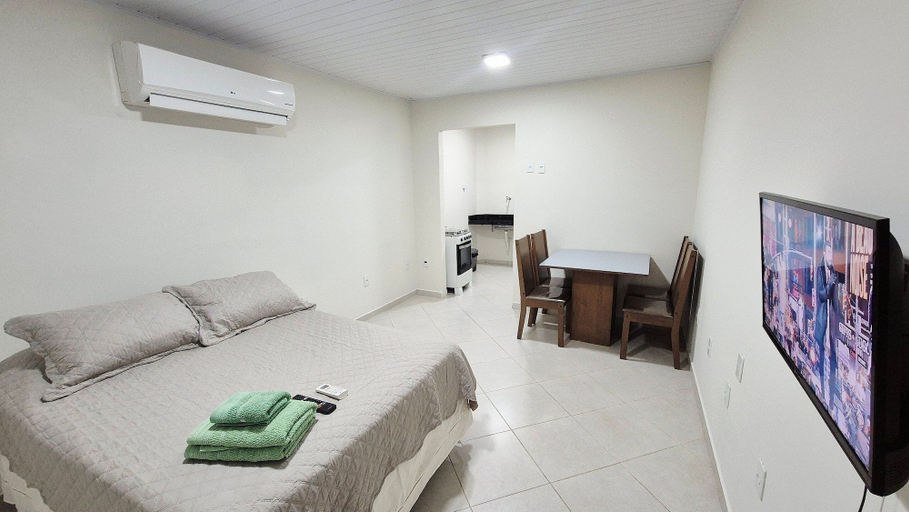 Room 4, Residencial Riviera Apartamentos, Vila Velha