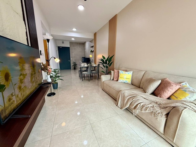 Living area 5, OliveSky Suites Ipoh by Grab A Stay, Kinta