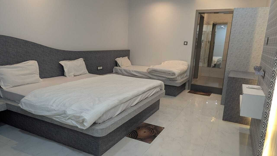 Room 4, Shree Ram Seva Bhakt Niwas, Faizabad