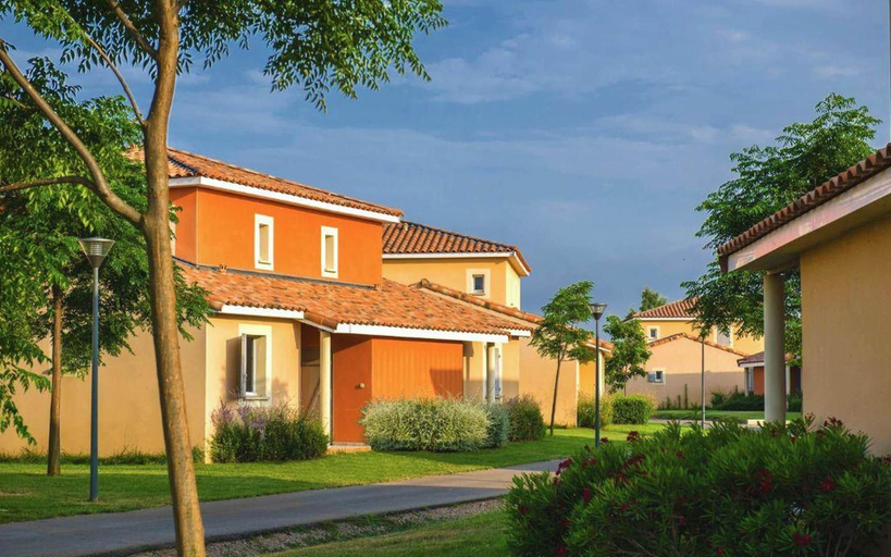 Exterior 2, French Villa With Shared Pool, Hérault