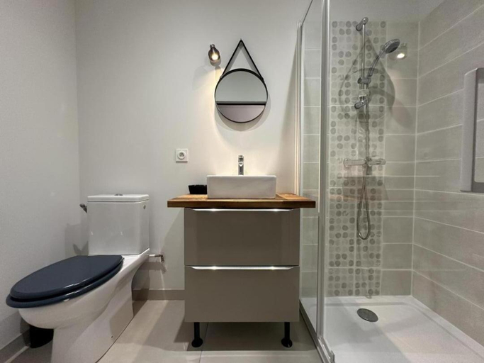 Bathroom 4, L'estanquet de la bastide, Landes