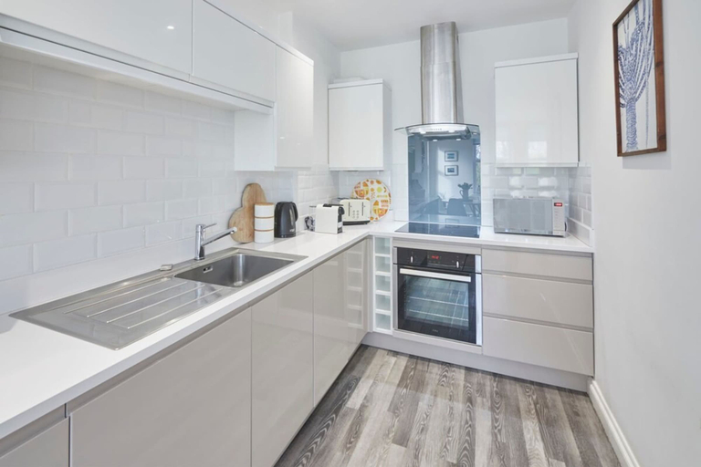 Others 5, Host Stay Number 2 at Pannett Apartments, North Yorkshire