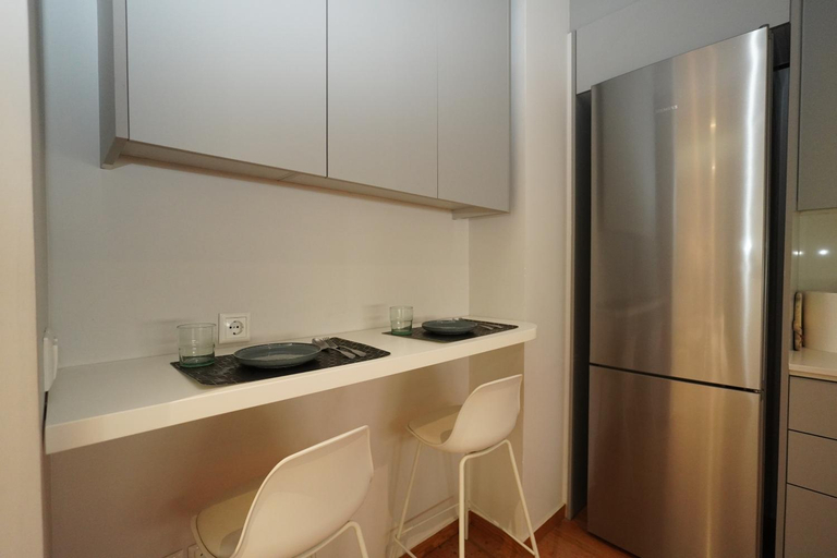 Others 4, Riviera Yacht Style Condo & Pool Access #Unoblu, Attica