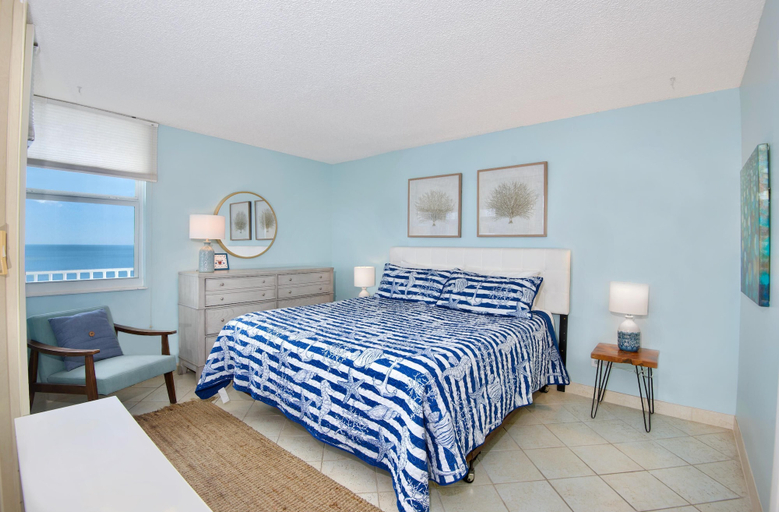 Bedroom 3, Estero Beach & Tennis 804-c, Lee