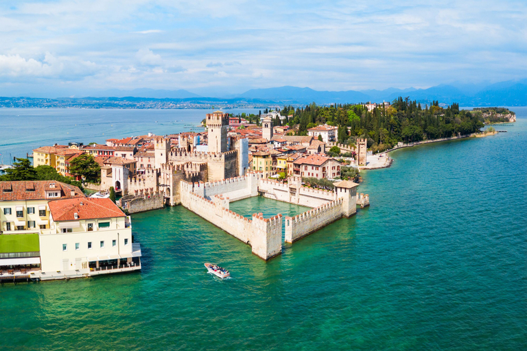 Aerial view, Matta Apartment 400m From The Lake, Brescia
