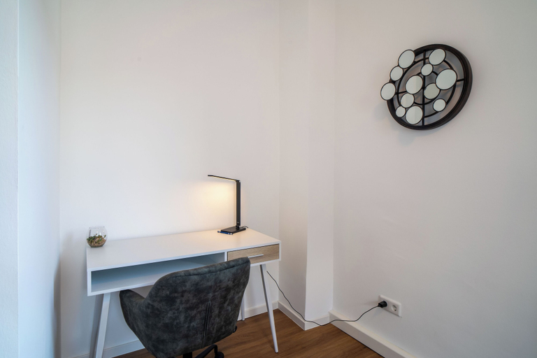 Interior 5, Lit Living-Luxury-Box Spring - Parking, Rhein-Neckar-Kreis