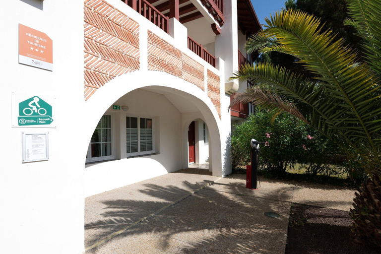 View from property, Chic Biscarrosse Forest Apartment, Landes