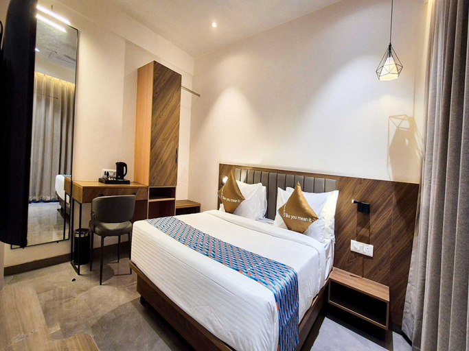 Room 3, Standard Twin Roompalette Fairmont Gonda, Gonda