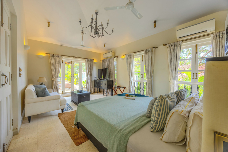Room 5, ELIVAAS Elysium 3BHK Villa With Jacuzzi, North Goa