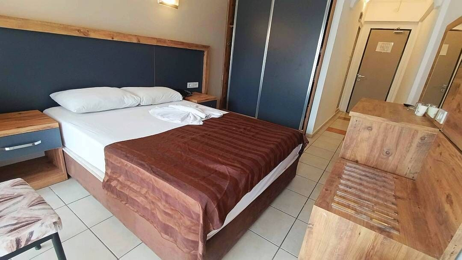 Bedroom 3, Kleopatra Bebek Hotel, Alanya
