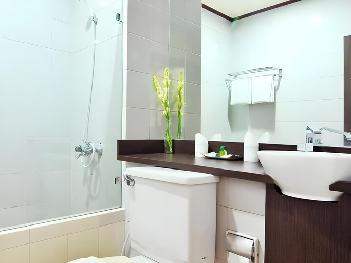 Bathroom, Cirebon Plaza Hotel, Cirebon