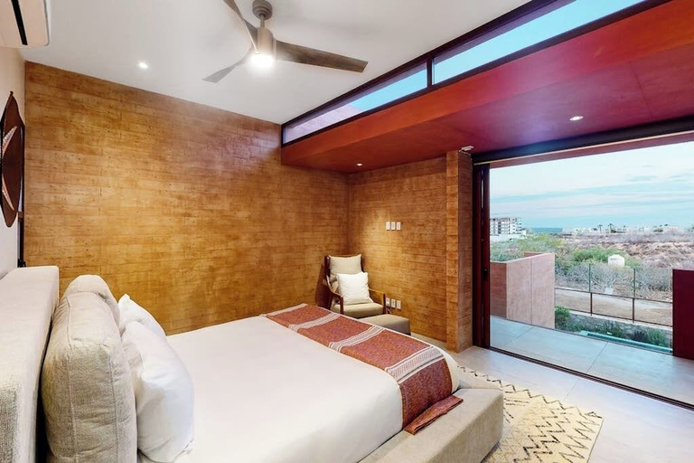 Room 2, Luxury House With Private Pool, Ocean View, Inviting Balcony & Elegant Charm, La Paz