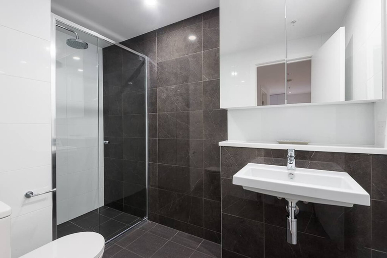 Others 2, 2BR Luxury Skytower CBD Pool Gym Netflix, Brisbane