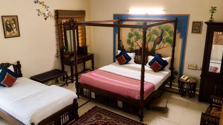 Bedroom 3, Suroth Mahal, Karauli