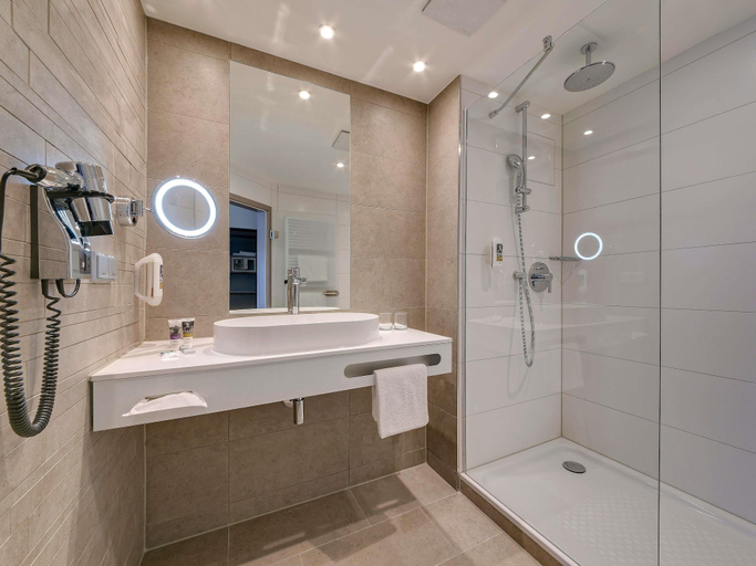 Bathroom 4, Mercure Hotel Am Entenfang Hannover, Region Hannover