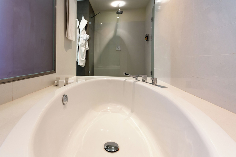 Bathroom 5, La Finca Resort, Alicante