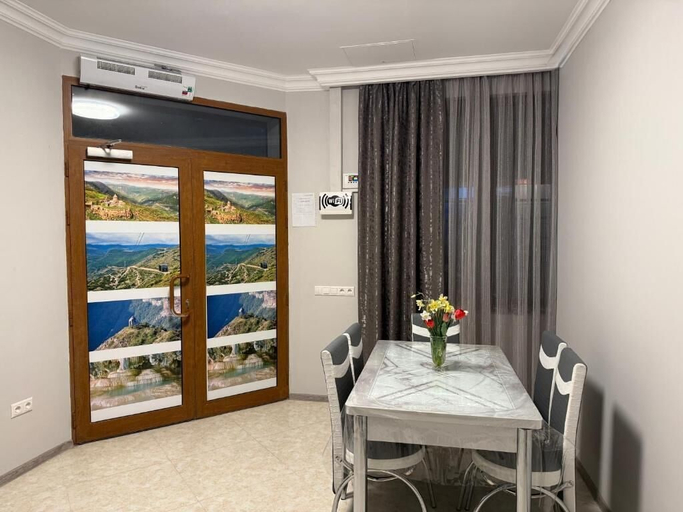 Dining 2, Guest House MD