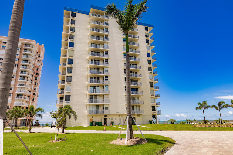 Exterior & Views 2, Estero Beach & Tennis 804-c, Lee