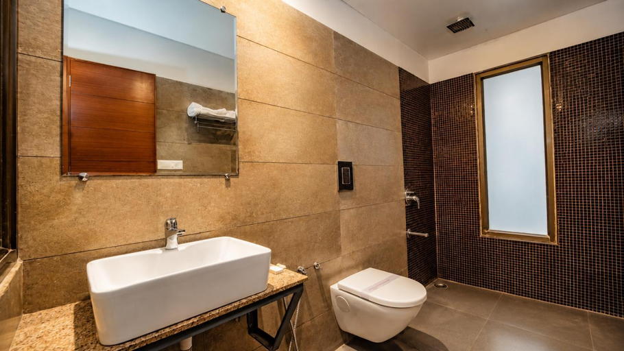 Bathroom 4, Uddhav Vilas A Family Hotel, Udaipur