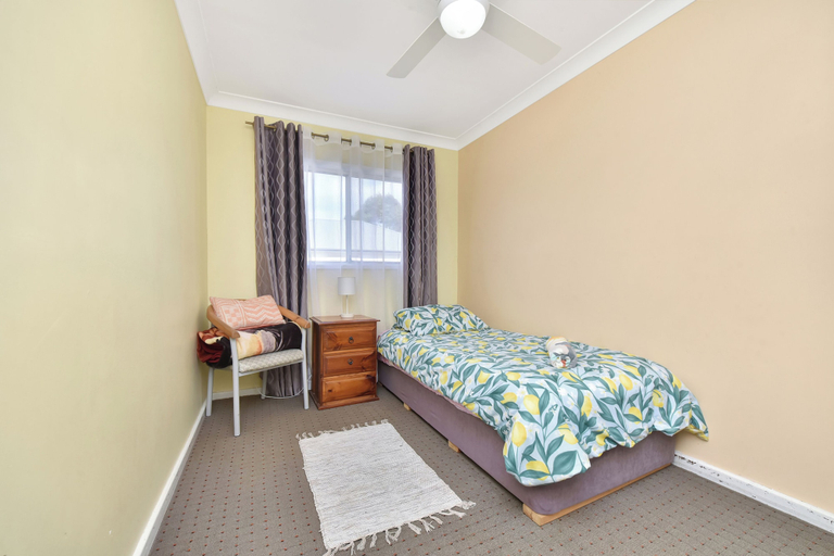 Bedroom 3, Coal d' Vine Cottage - Cessnock NSW, Cessnock