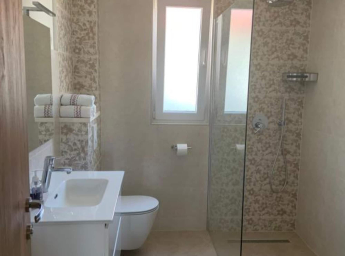 Bathroom 5, Apartman Ivanka, Imotski
