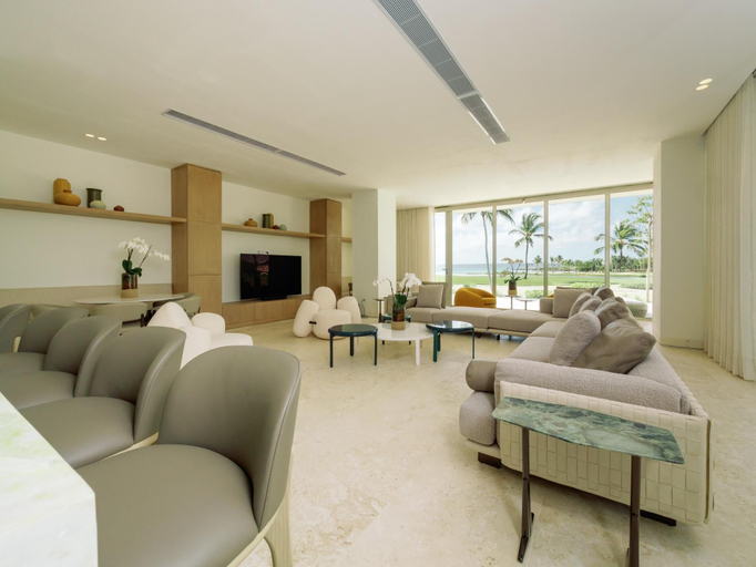 Room 3, Shemesh Residence - Ocean Golf Views With Full Staff at Unique Cap Cana Villa, San Rafael del Yuma