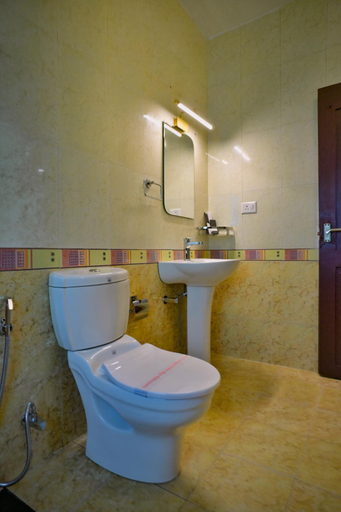 Bathroom, Aroma Hills Resort Munnar, Idukki
