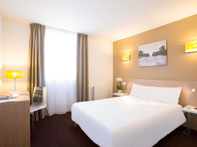 Bedroom 3, Aparthotel Adagio Access Le Havre Les Docks, Seine-Maritime