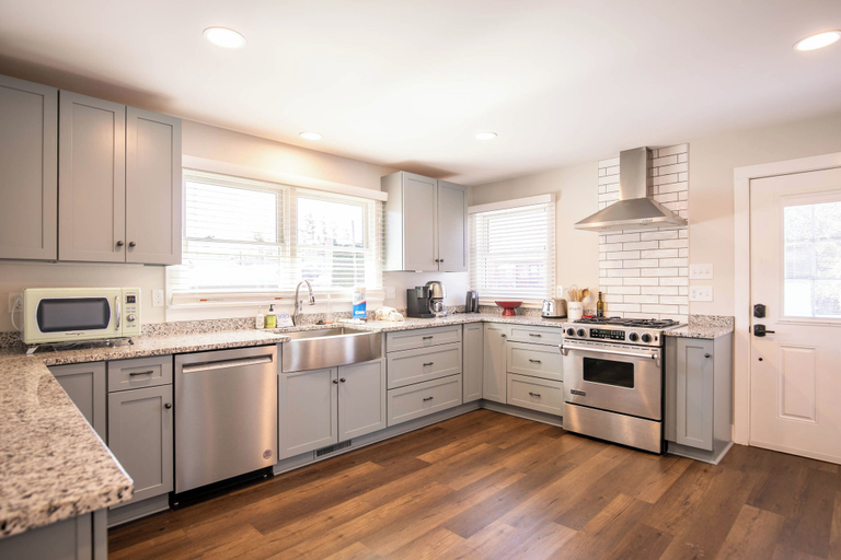 Interior 5, Stella Maris - own Blowing Rock Pet Friendly Updated Craftsman Bungalow, Watauga